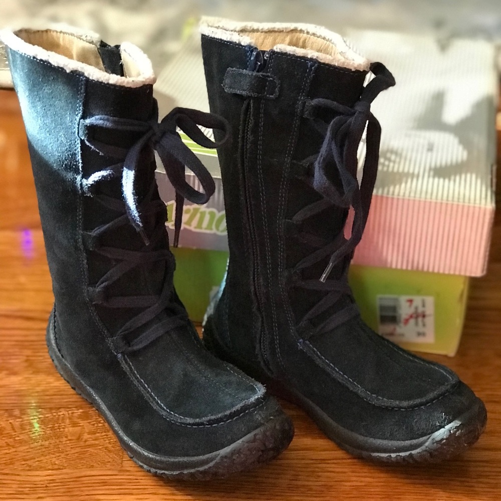 Naturino navy suede lace up boots size 31